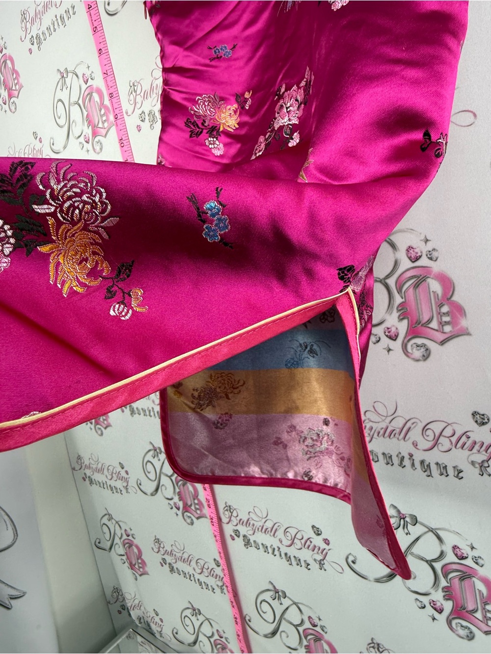 Eastern collection dress Girls' Hot Pink Satin Floral Cheongsam Mandarin Collar - Picture 4 of 10